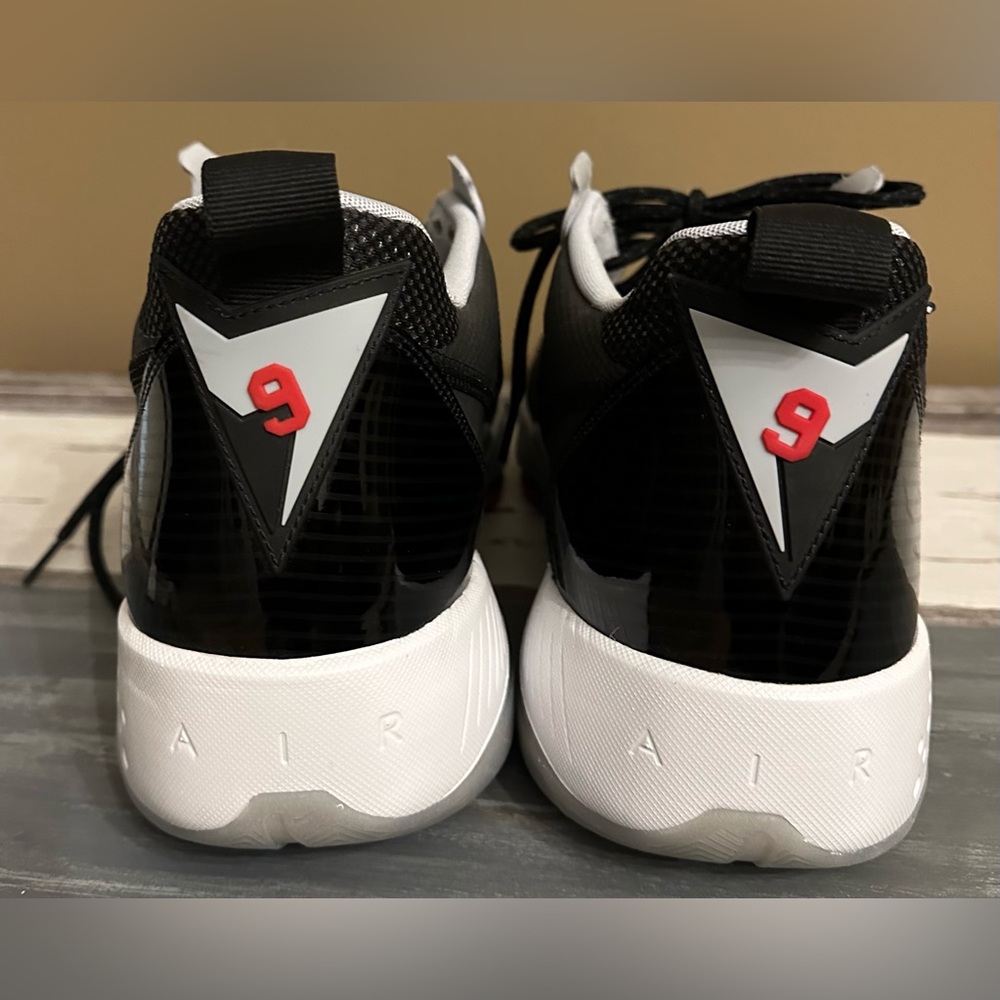 NIKE MENS AIR JORDAN ZOOM 92 BLACK/UNIVERSITY RED -SIZE 15 - Picture 6 of 10